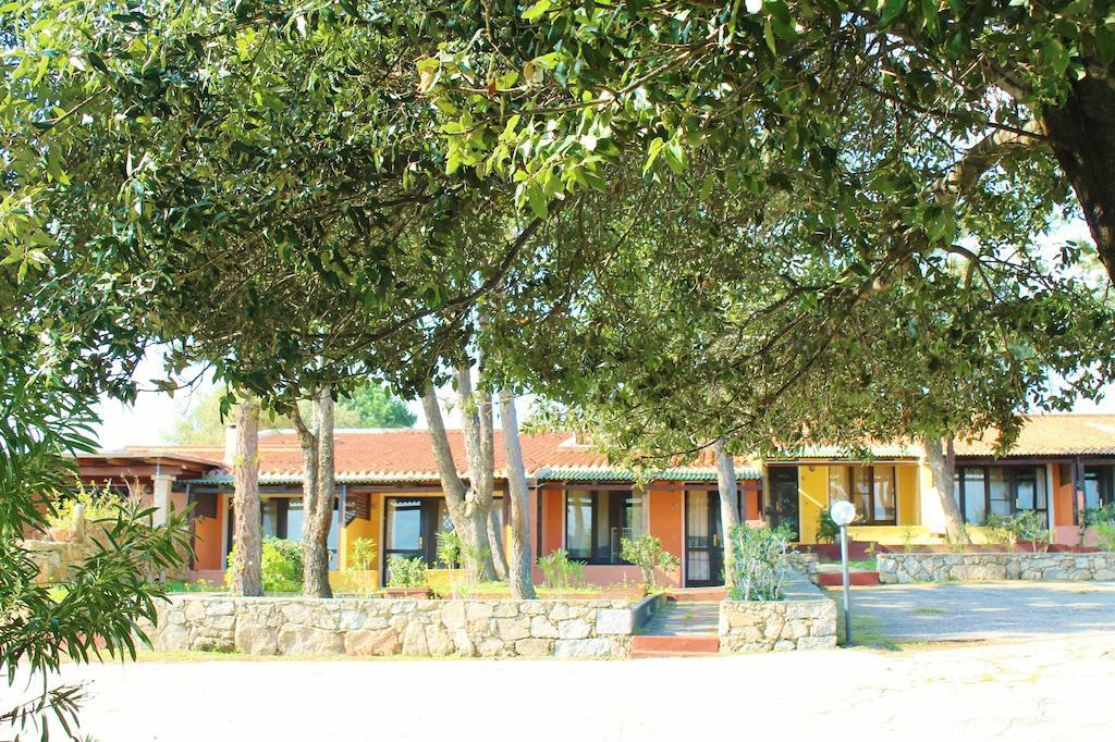 Residence Blue Corner Porto Pollo Палау Екстериор снимка