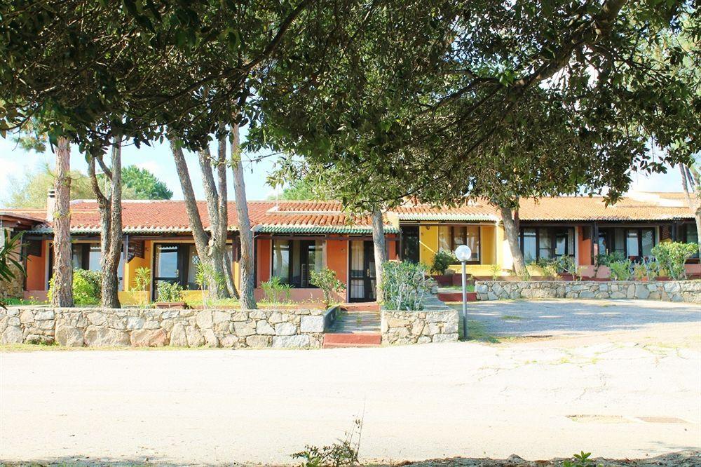 Residence Blue Corner Porto Pollo Палау Екстериор снимка