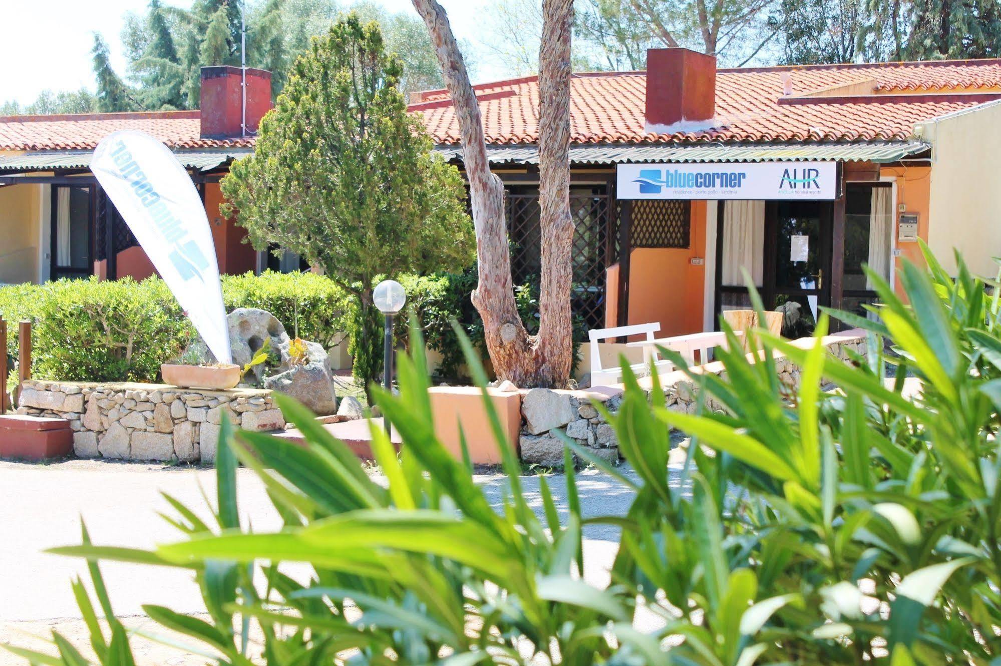 Residence Blue Corner Porto Pollo Палау Екстериор снимка