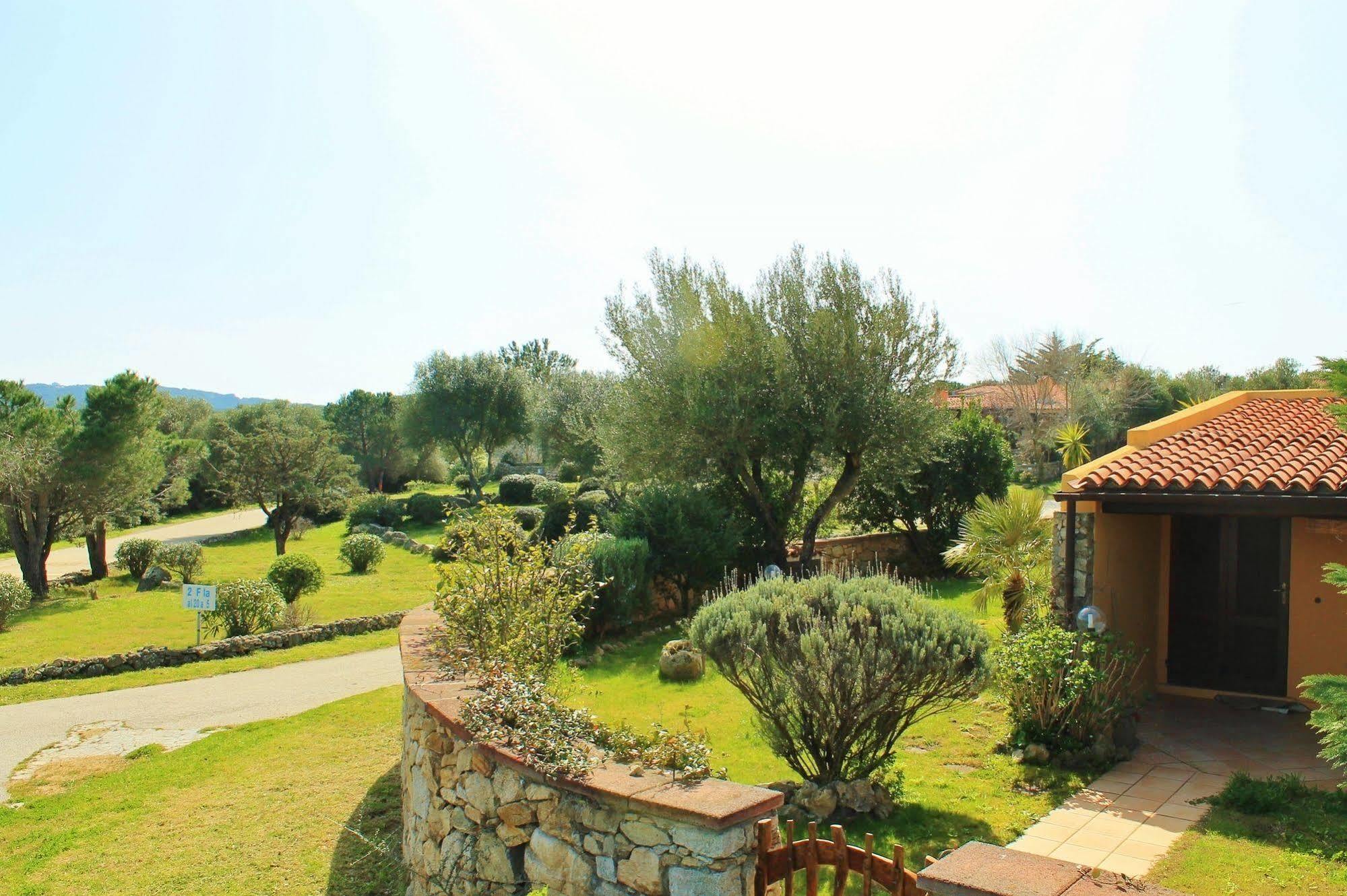 Residence Blue Corner Porto Pollo Палау Екстериор снимка