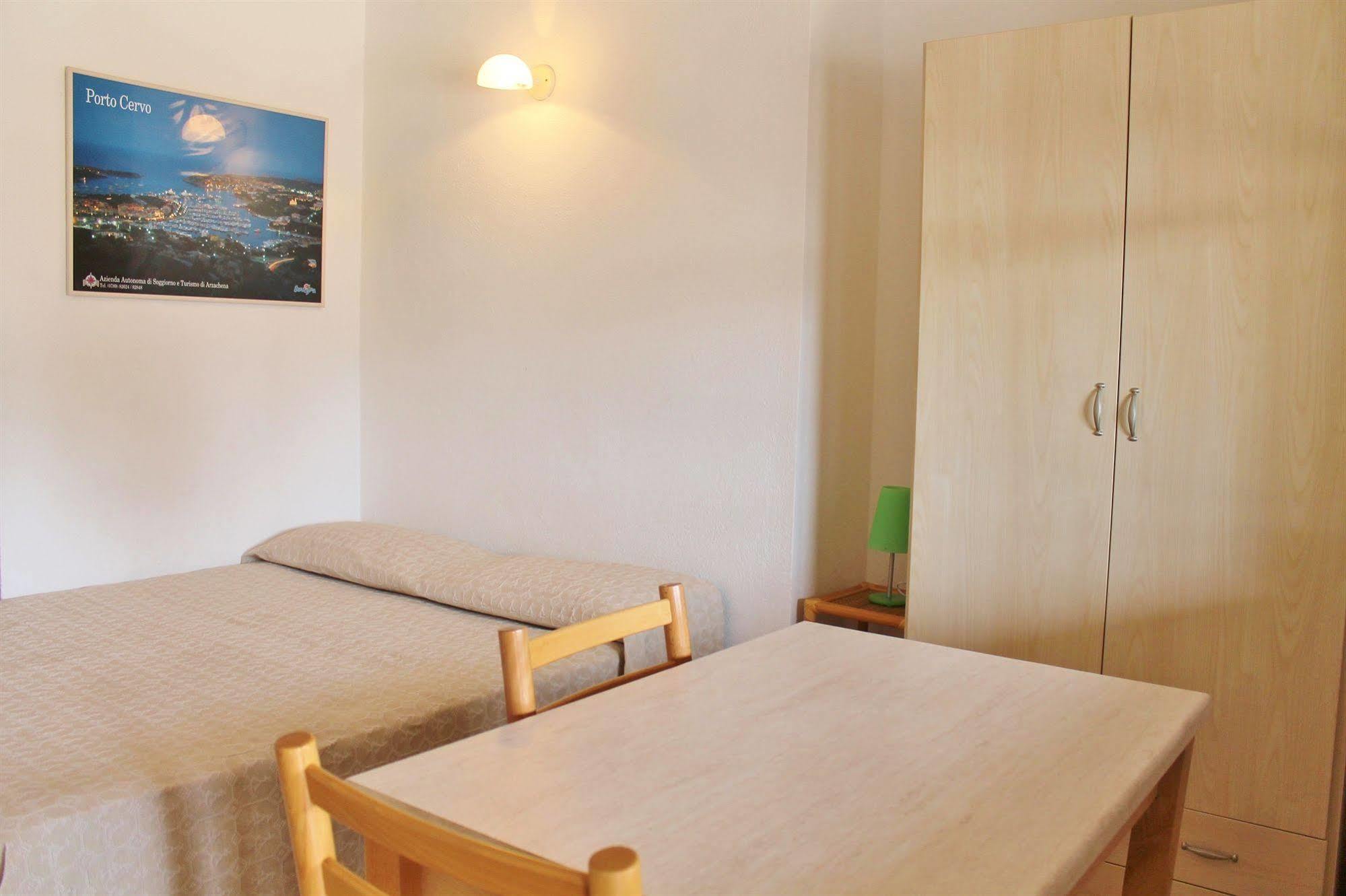 Residence Blue Corner Porto Pollo Палау Екстериор снимка