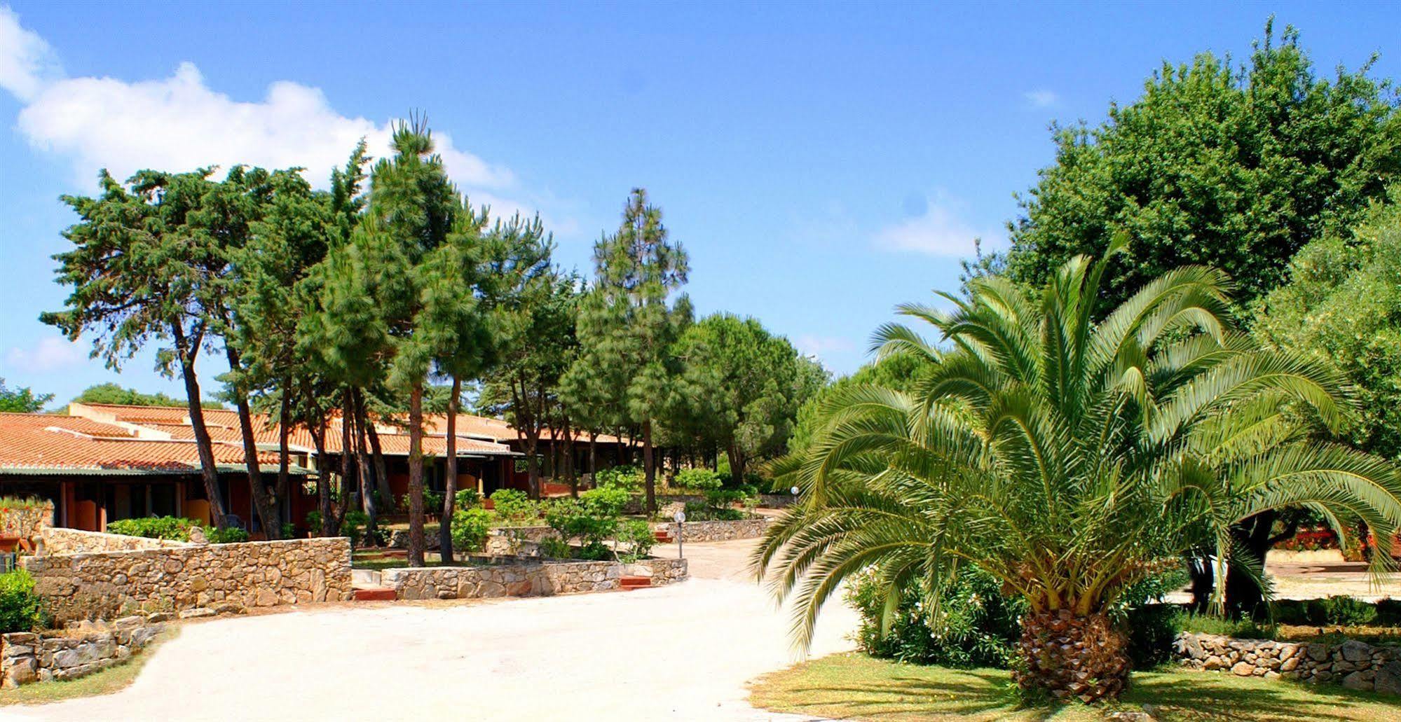 Residence Blue Corner Porto Pollo Палау Екстериор снимка